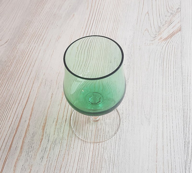 Green glass vintage - Soviet drinkware alcohol brandy glass - 酒杯/酒器 - 玻璃 綠色