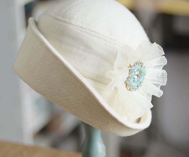Versatile 1920s Cloche Hat - Shop cygzhandmade Hats & Caps - Pinkoi
