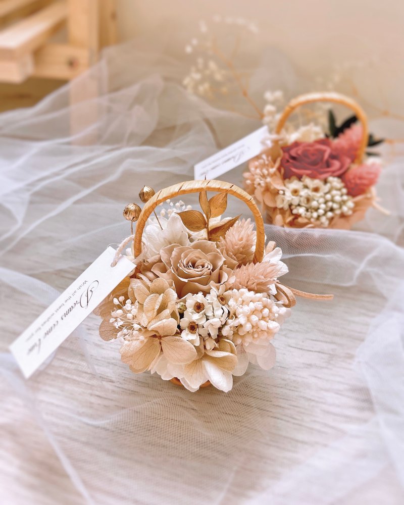 永生迷你花籃 l 共7款 日本玫瑰 永生花籃  乾燥花籃 乾燥花 - 乾燥花/永生花 - 植物．花 多色