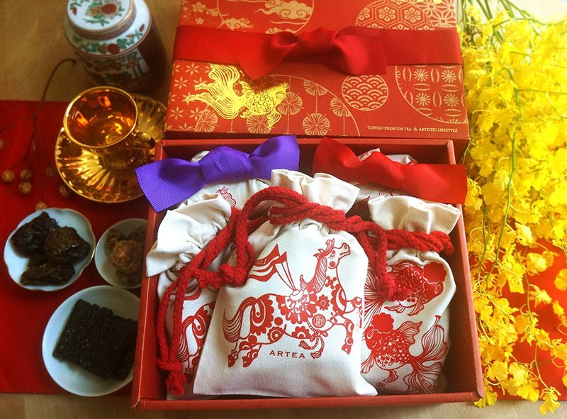 2026新年禮盒馬【馬上亨通。 金玉滿堂 】2款好茶+3款人氣茶 - 茶葉/茶包/水果茶 - 棉．麻 紅色