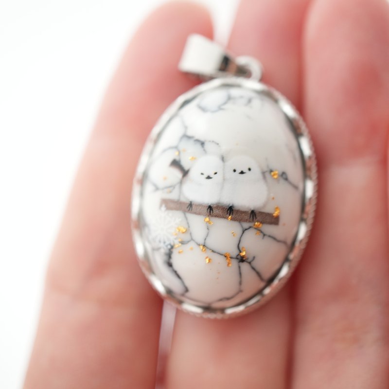 Howlite Necklace with Shimaenaga Bird  24K Kanazawa Gold Leaf | Japanese Handmad - 項鍊 - 石頭 白色