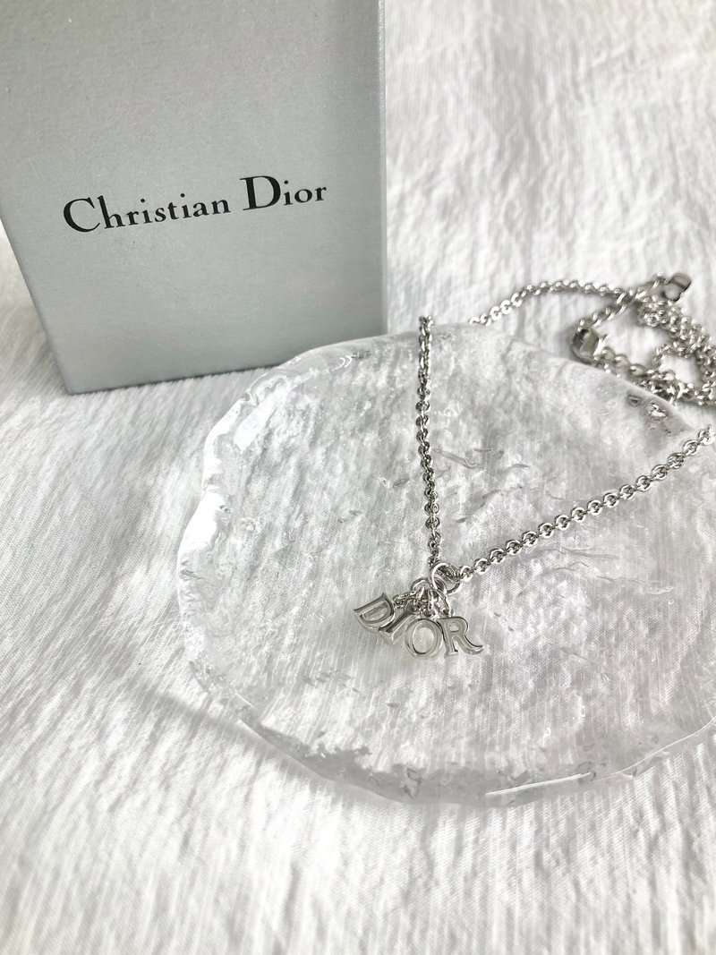 【 日本直送　名牌中古包 】Christian Dior クリスチャン ディオール ネックレス シルバー ロゴ vintage ヴィンテージ t8f4zg - 項鍊 - 其他材質 銀色