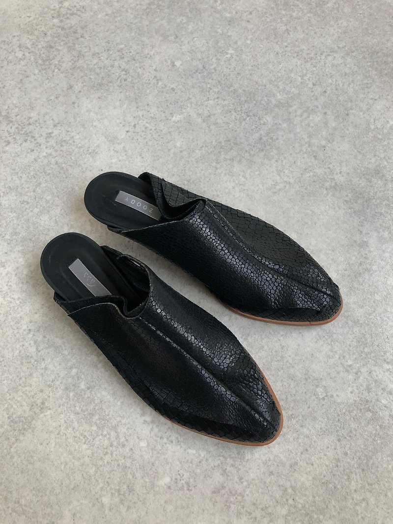 [Transformation Sale] Sample shoes / lotus / #37 - Slippers - Genuine Leather Black
