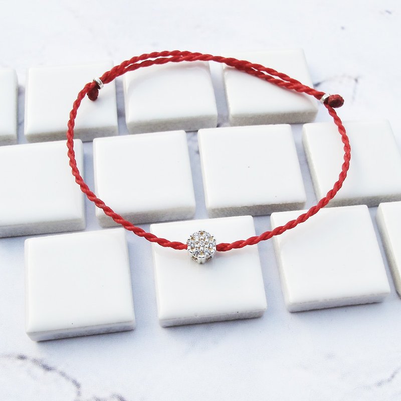[Hand-knitted Wax rope] Flower-shaped diamond | Red thread extremely thin lucky Wax rope bracelet | - สร้อยข้อมือ - เงินแท้ หลากหลายสี