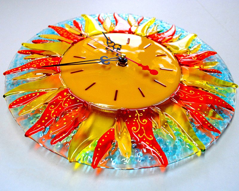 Fused glass wall clock Sun. - 時鐘/鬧鐘 - 玻璃 黃色