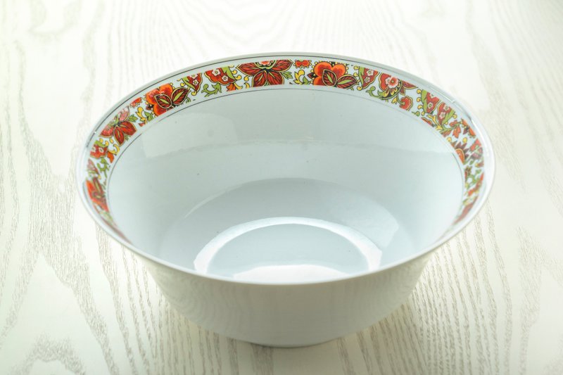 Early Zhengde color porcelain large bowl made in Taiwan, medieval beauty free shipping to Taiwan - ถ้วยชาม - เครื่องลายคราม ขาว