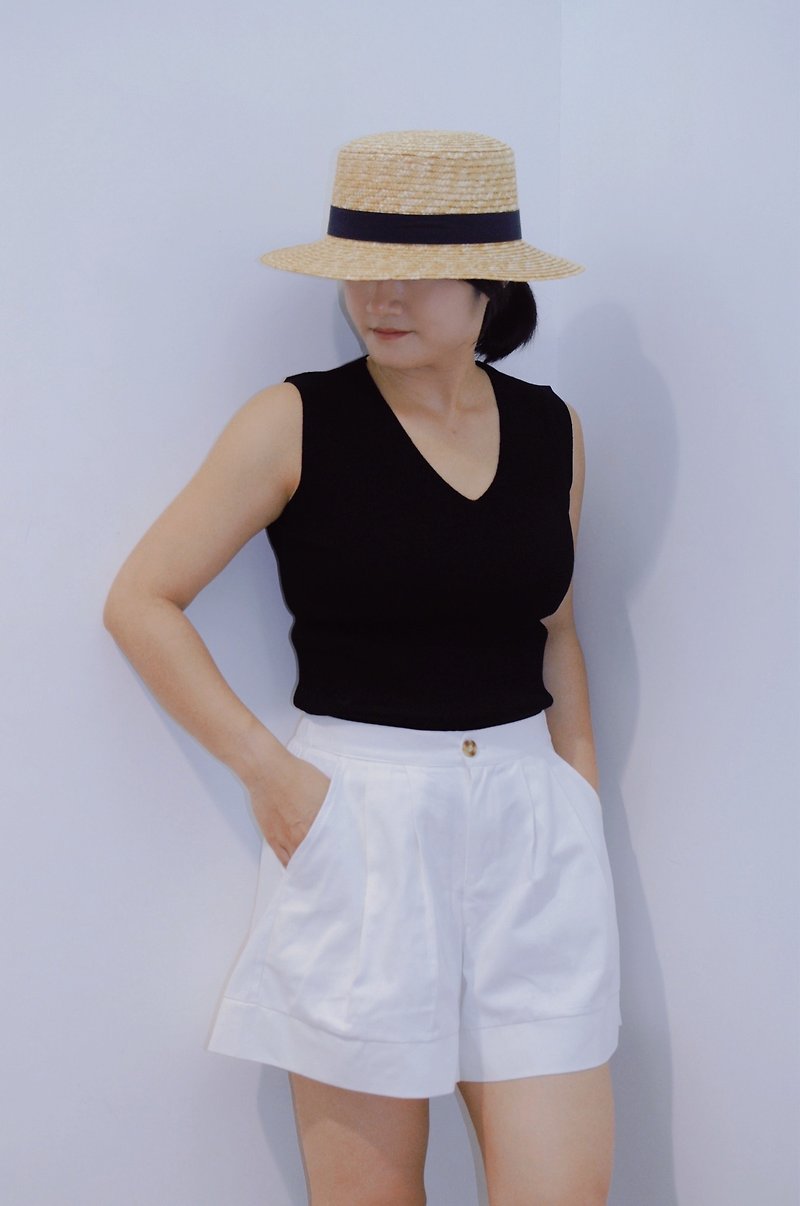 Flat 135 X Taiwan Designer Collection Ice Silk Cool Sleeveless Knit Top Stretch Knit - เสื้อผู้หญิง - ผ้าฝ้าย/ผ้าลินิน ขาว