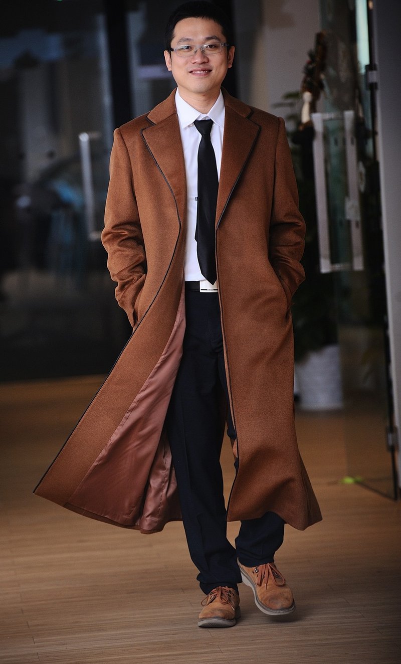 [Pin Xiangyun yarn] The new brown cashmere coat is solemn and elegant - Men's Coats & Jackets - Wool Brown