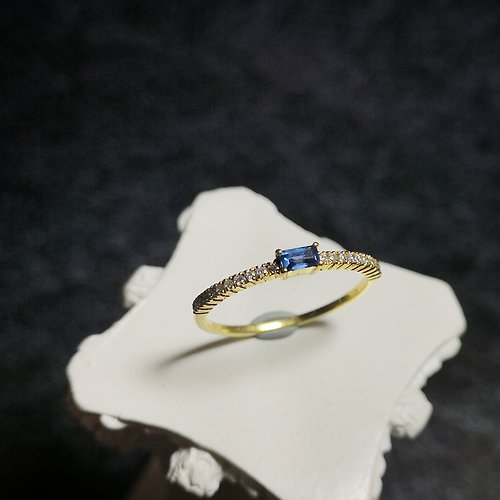 terra's gift 14k金 斯里蘭卡藍寶石 整排鑽造型 戒指