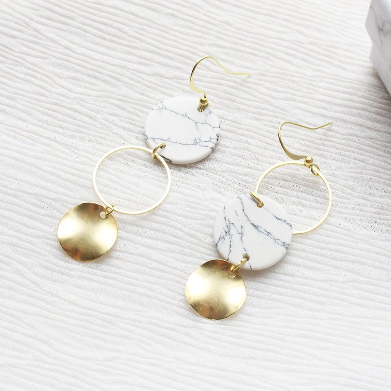 CIRCLE DANGLE EARRING - Earrings & Clip-ons - Copper & Brass Gold