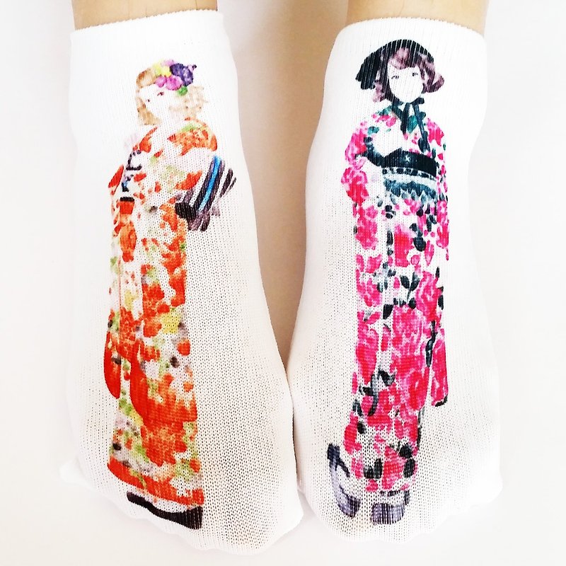 Boat Socks Kimono Dolls - ถุงเท้า - กระดาษ 