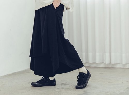 I . A . N Design (only clothing) 圓與角 針織綁帶褲裙 (黑/白) Organic Cotton