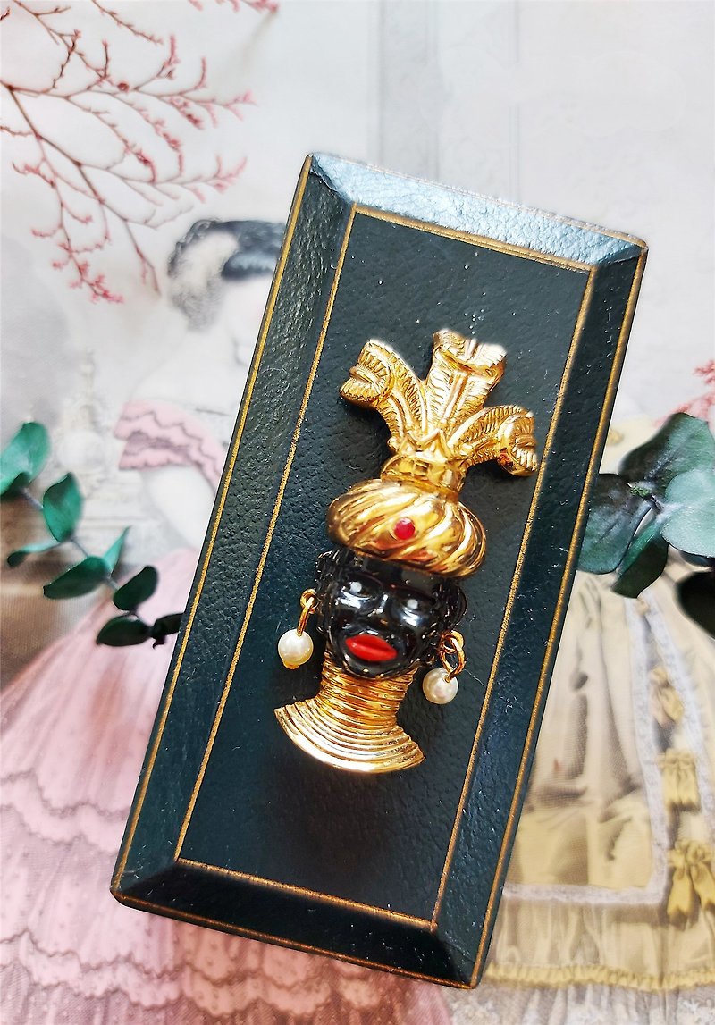 Regal Tribal Queen Brooch【vintage jewelry】 - Brooches - Other Metals Black