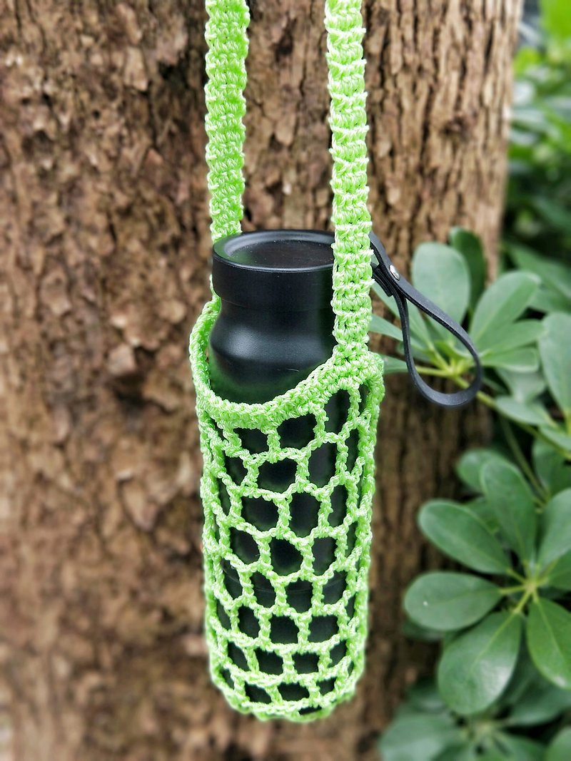 [Good day hand-made] special thread knitting/green/hand-made single portable water bottle bag - ถุงใส่กระติกนำ้ - วัสดุอื่นๆ สีเขียว