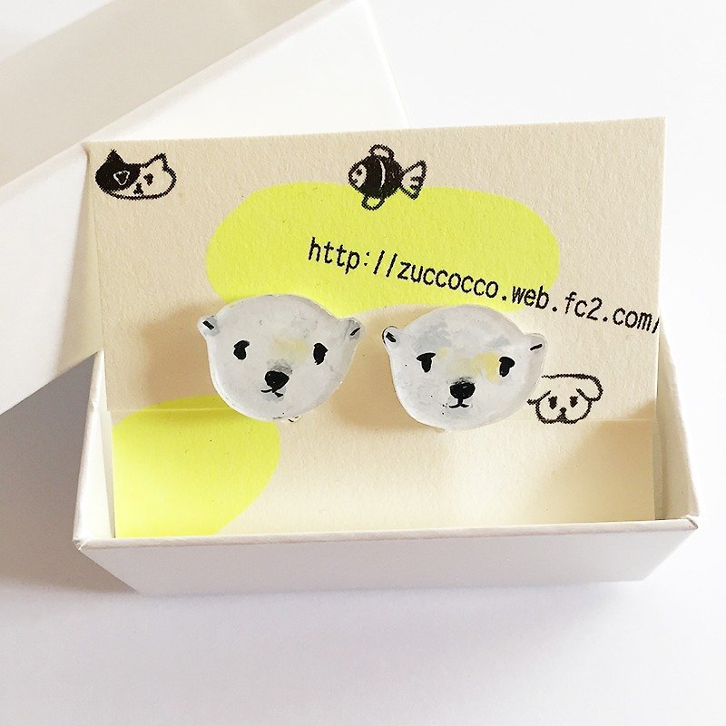 [Resale] polar bears face Prabang earrings - Earrings & Clip-ons - Plastic White