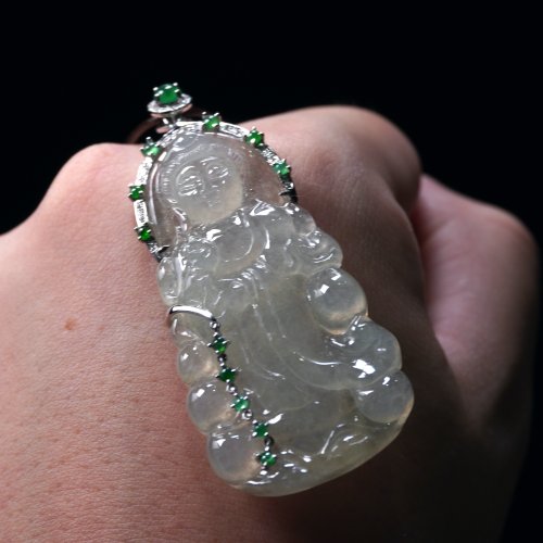 瓔珞珠寶盒 E.L.Jewelry Box 玻璃種翡翠觀音菩薩項鍊 18K金鑽石 | 天然緬甸玉翡翠A貨 | 送禮