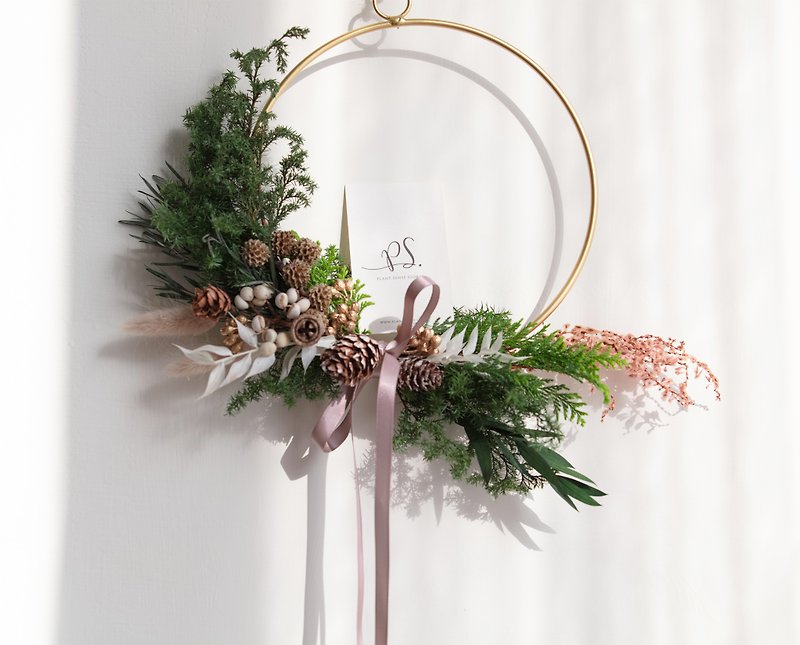 Valentine's Day bouquet [diy experience combination discount] simple Bronze frame Christmas wreath DIY material package - จัดดอกไม้/ต้นไม้ - พืช/ดอกไม้ สีเขียว
