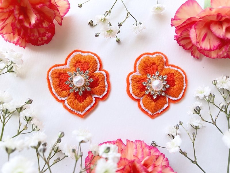 【ピアス/イヤリング/刺繍アクセサリー/オレンジ/母の日/プレゼント】bon bon Orange Lover - 耳環/耳夾/耳骨夾 - 繡線 橘色
