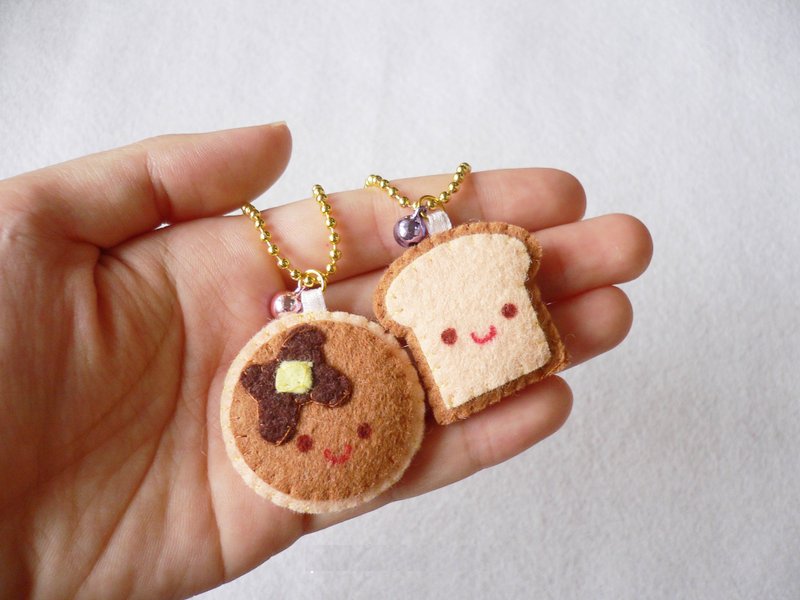 Set of 2 pieces pancake and toast mini keychain. - Keychains - Other Materials Brown