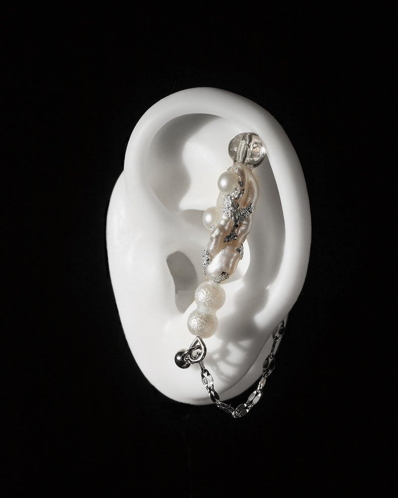巴洛克淡水珍珠銀鍊耳骨耳環 - 耳環/耳夾 - 珍珠 銀色