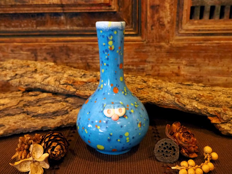 Super cute gift! Big native pottery thin tall flower doll-blue - เซรามิก - ดินเผา สีน้ำเงิน