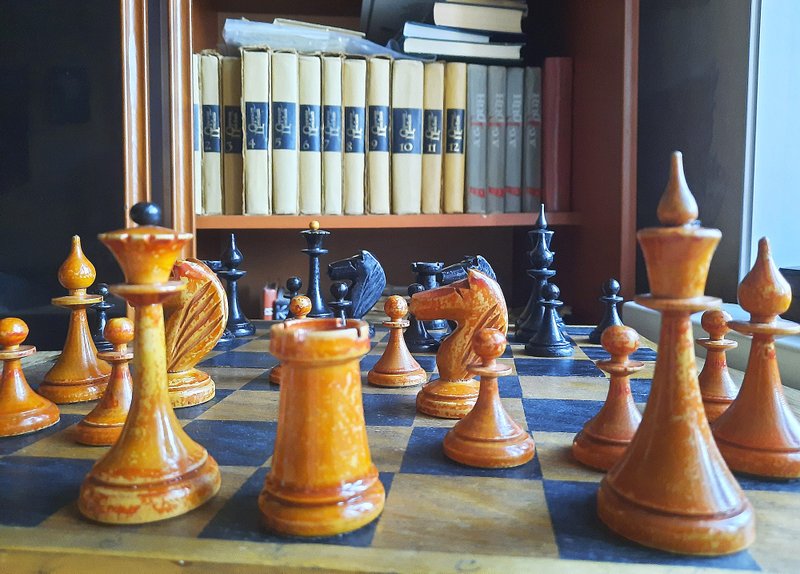 1957 Mordovian Soviet chess set vintage – old Russian wooden chess set 1950s - Board Games & Toys - Wood 