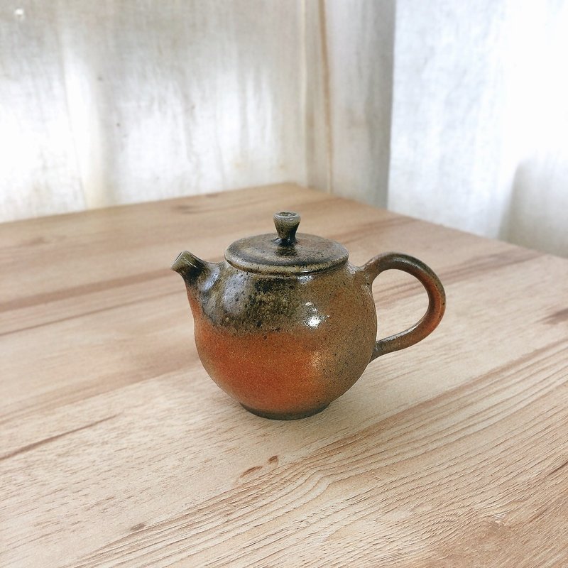柴燒茶壺 橘紅色 - 茶壺/茶杯/茶具 - 陶 橘色