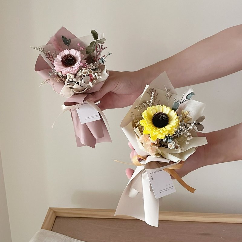 【畢業花束】畢業花禮 畢業季 向日葵 太陽花 向日葵花束 乾燥花 - 乾燥花/永生花 - 植物．花 