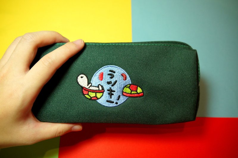 This I must Kat /// holy divination blocks and green embroidery Pencil - กล่องดินสอ/ถุงดินสอ - งานปัก สีเขียว