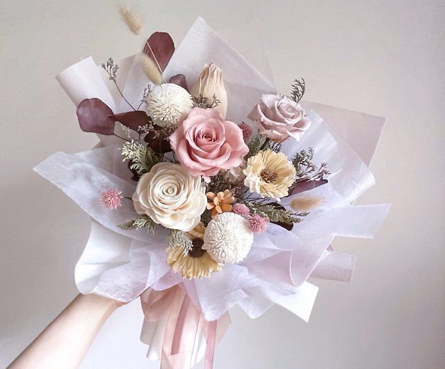 Dried Pink Flowers, Floral Bunches & Bouquets