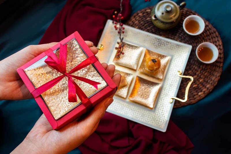 The first choice for gift-giving [Square Gold Diamond Chinese Style─Tray Set] 5-piece set│Gift-giving - จานและถาด - แก้ว สีทอง