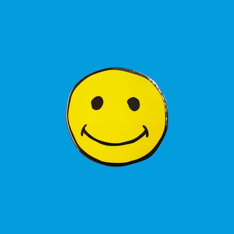 SPINNING SMILEY PIN BADGE BROOCH - 胸針 - 其他金屬 黃色