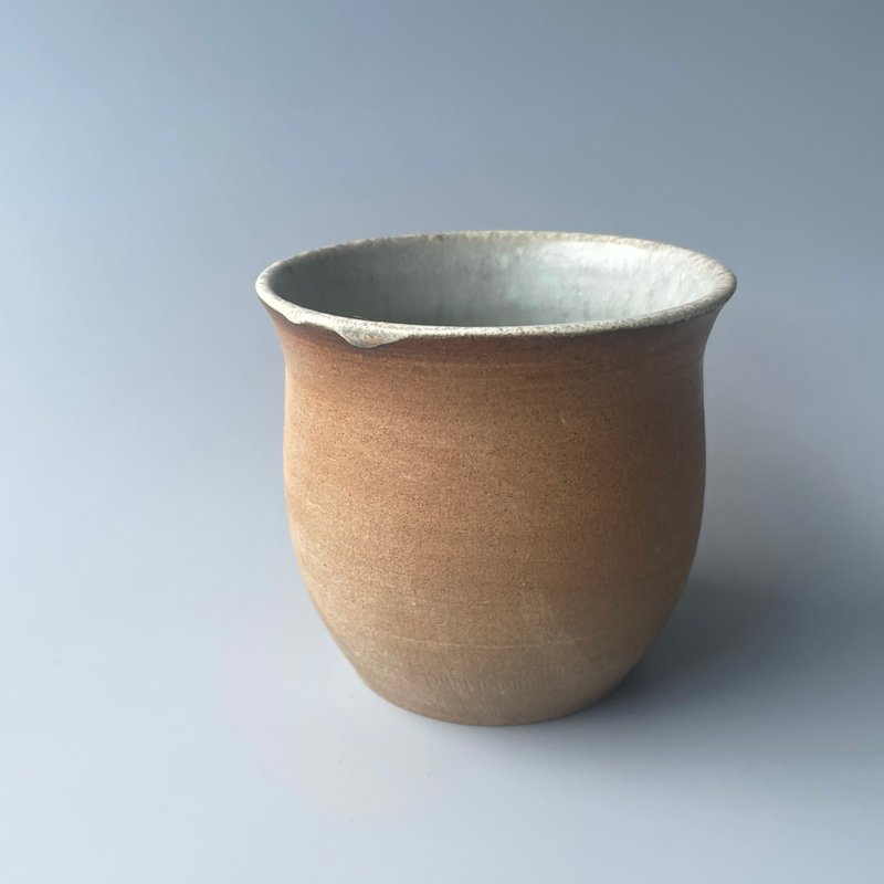 @studio_florero cup 湯吞み 練上げ - Cups - Pottery Brown