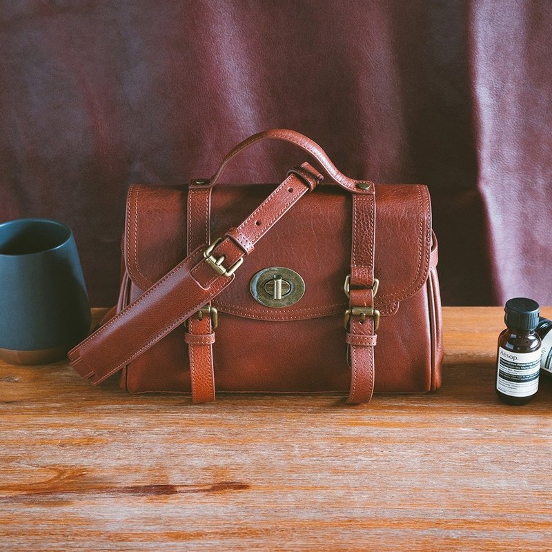 Retro college style genuine leather 2WAY messenger bag (S) 22326 red Brown - Messenger Bags & Sling Bags - Genuine Leather Red