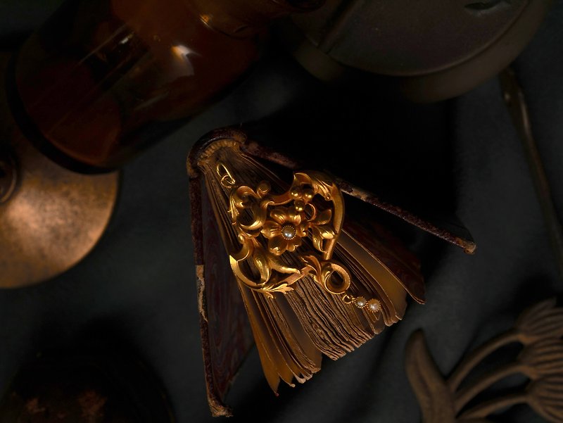 1890年代フランスのアールヌーボー様式のゴールドガーデンペンダント - ネックレス - 貴金属 ゴールド