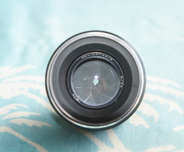 Helios 44-2 58mm F/2 lens for M42 Zenit Pentax Practica - Shop  ussrvintagecameras Cameras - Pinkoi