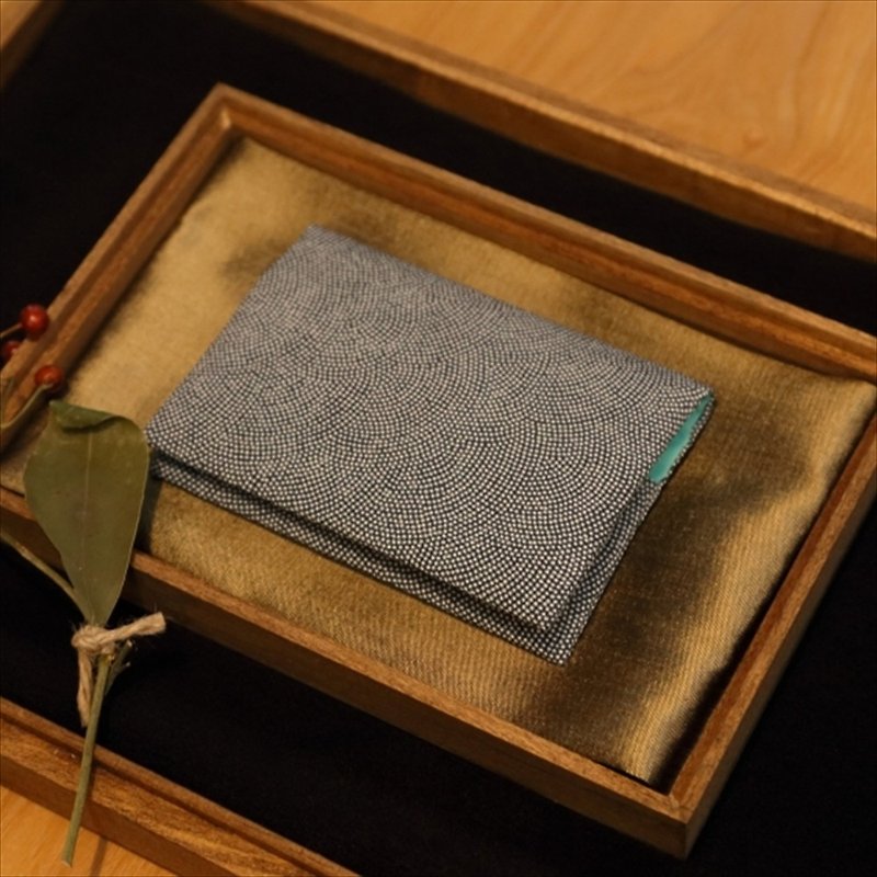 青海波文　きものカードケース - 名片夾/名片盒 - 棉．麻 藍色