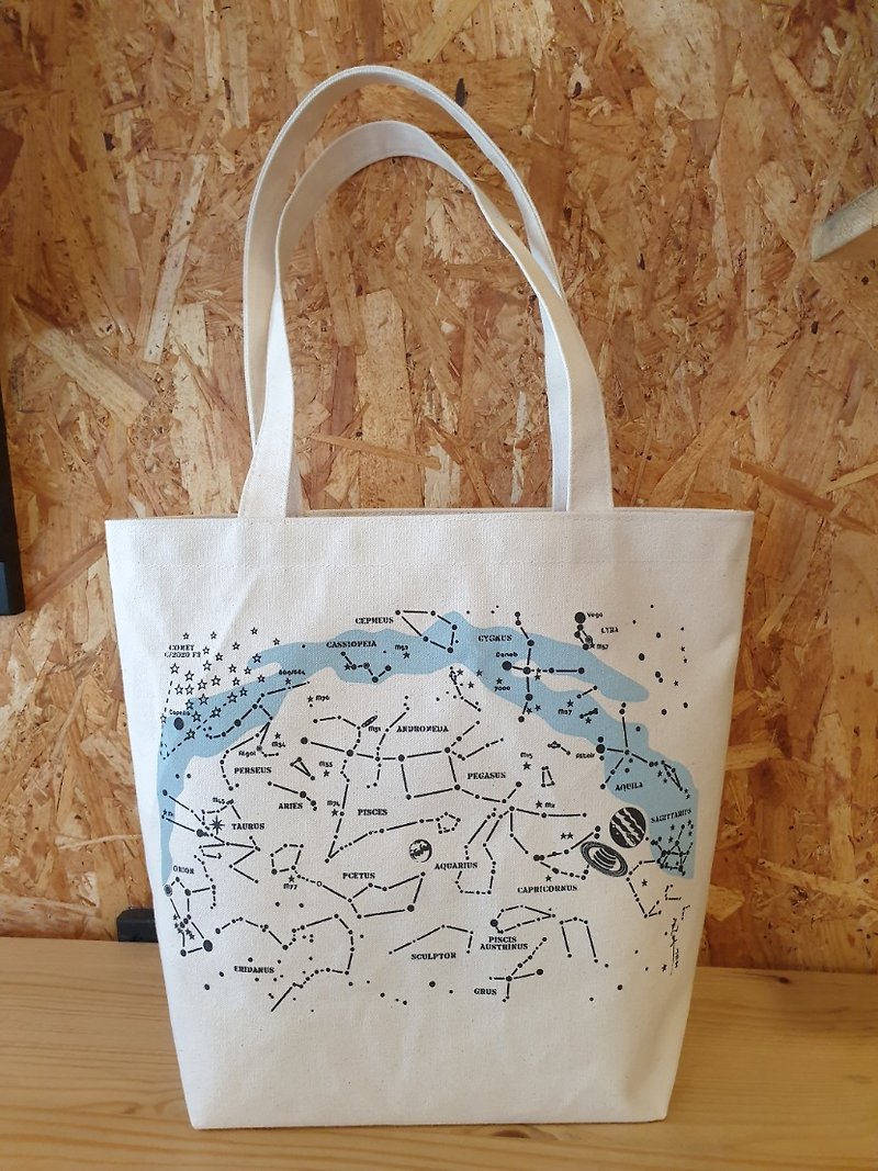 Autumn starry canvas tote bag - Messenger Bags & Sling Bags - Cotton & Hemp White