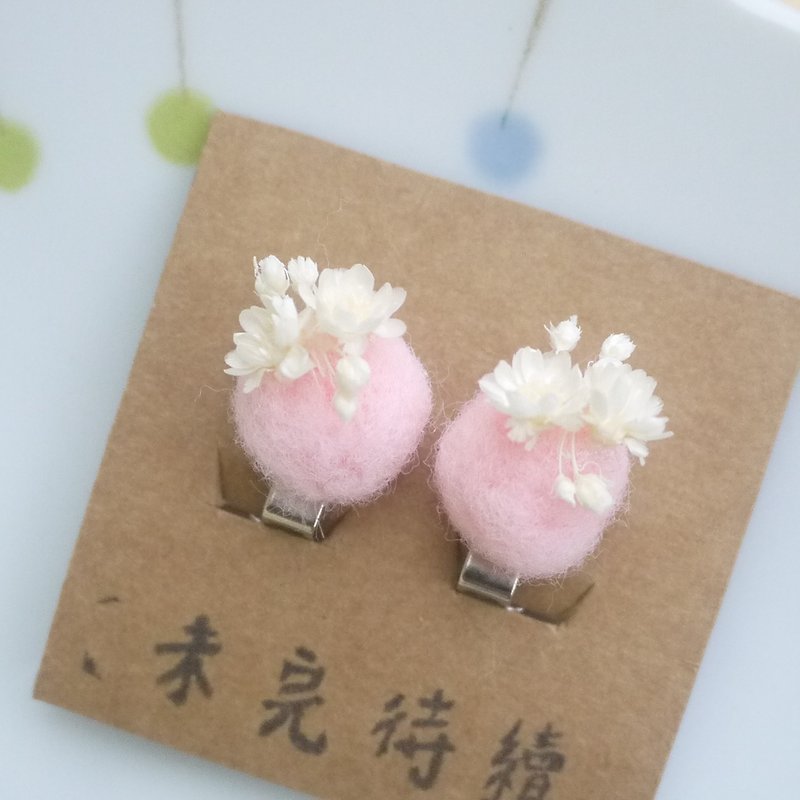 To be continued | pink wool felt fresh and dried flower earrings jewelry gifts girls clip-spot - ต่างหู - พืช/ดอกไม้ 
