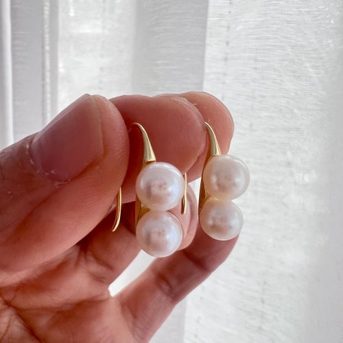 Ellajo Bijoux 天然雙珠白色圓形珍珠耳鉤