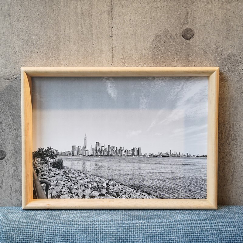 Touch the Earth New York Design Taiwan Made North American Solid Wood Picture Frame #3 - Picture Frames - Wood Khaki