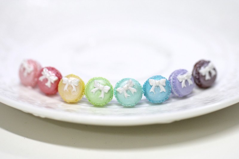 Miniature Pearl Macaron Earring - ต่างหู - ดินเหนียว หลากหลายสี