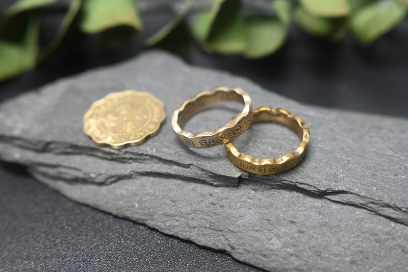 Hong Kong old two cent coin ring - แหวนทั่วไป - วัสดุอื่นๆ สีทอง