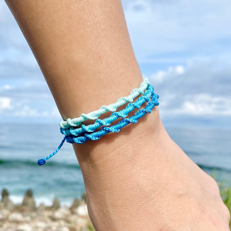 Handmade jewelry| Wax surf bracelet and anklet-warm three-axis - Bracelets - Cotton & Hemp 