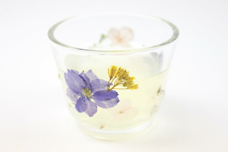 Custom Order-Pressed Flower Japanese Sake Cup/Glass Small Water Cup - ถ้วย - พืช/ดอกไม้ สีม่วง