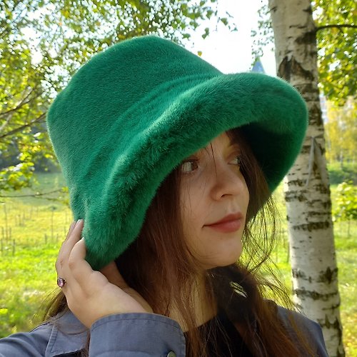 ALLApparelArt Green faux mink fur bucket hat. Stylish deep green fluffy hat. Winter furry hat.