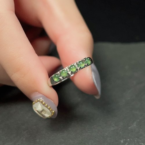 瓔珞珠寶盒 E.L.Jewelry Box 冰綠蛋面翡翠戒指 925純銀 | 天然A貨翡翠 | 送禮