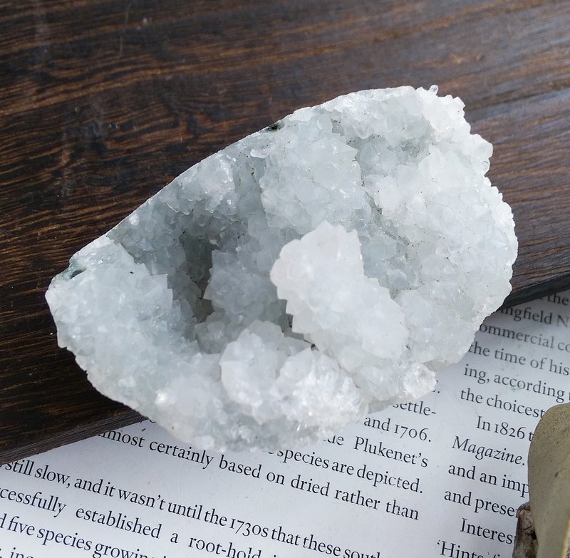 Apophyllite 印度產地 魚眼石 天然礦石 原礦 - 擺飾/家飾品 - 其他材質 