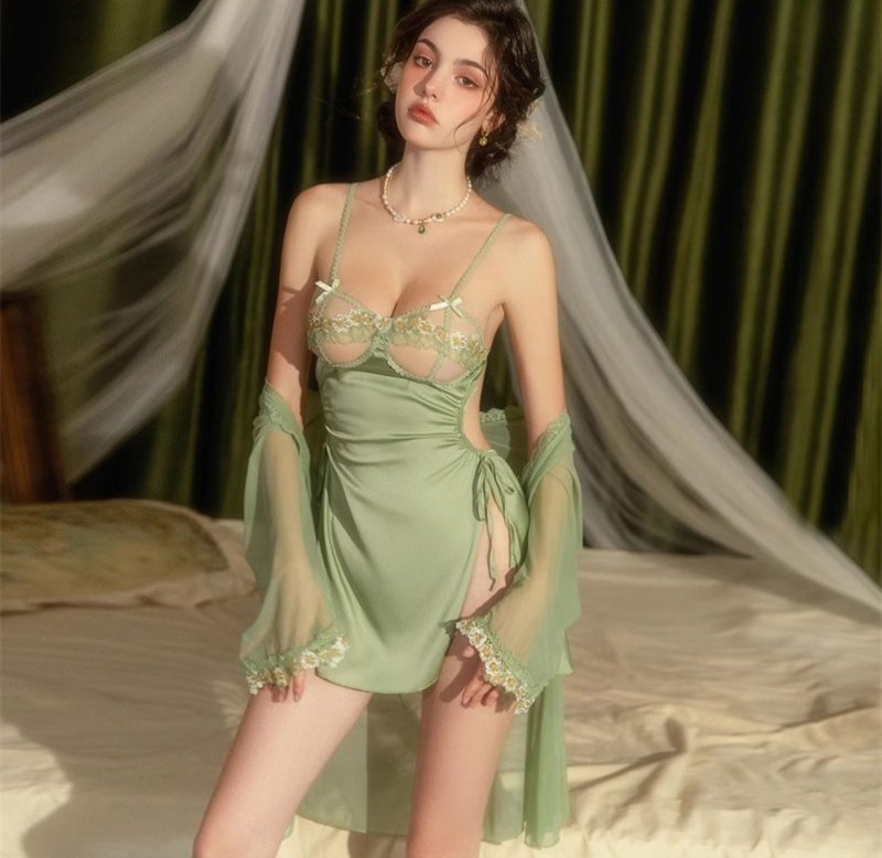 sexy green satin mini dress - 睡衣/居家服 - 其他材質 