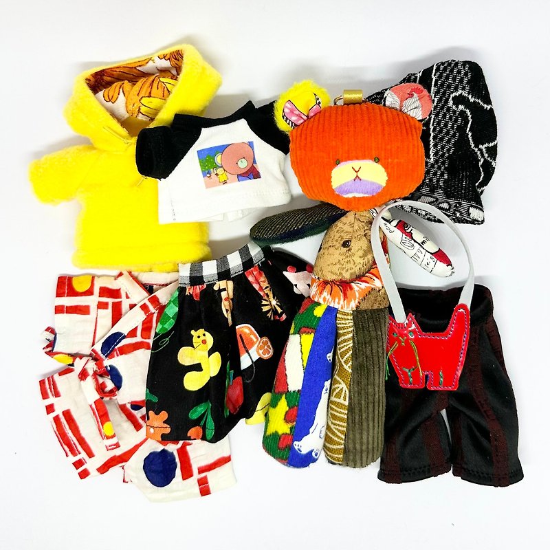Kumagorou/stuffed bear/with charm/dress-up doll - Charms - Cotton & Hemp Multicolor